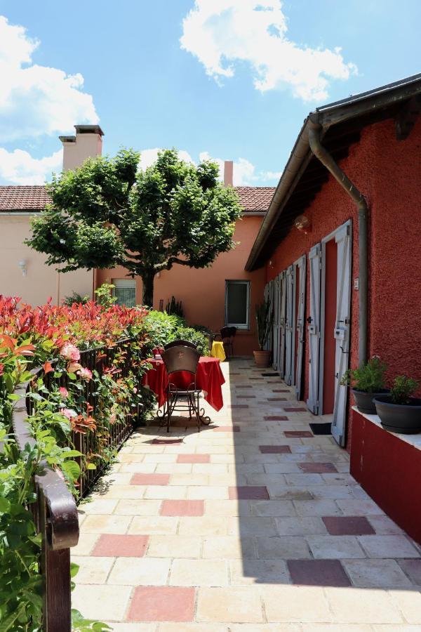 La Casa Color Bed and Breakfast Lamagdelaine Buitenkant foto